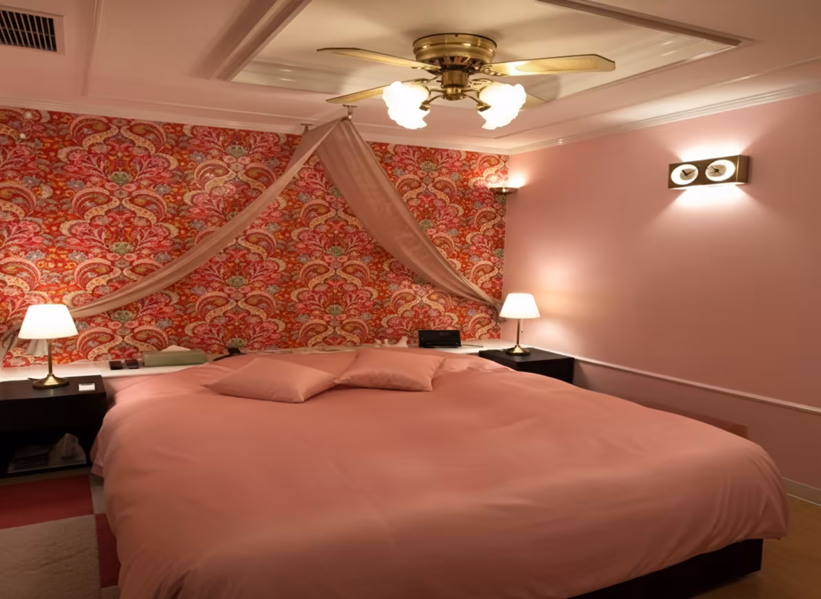 HOTEL ROSE (ローズ)の画像1
