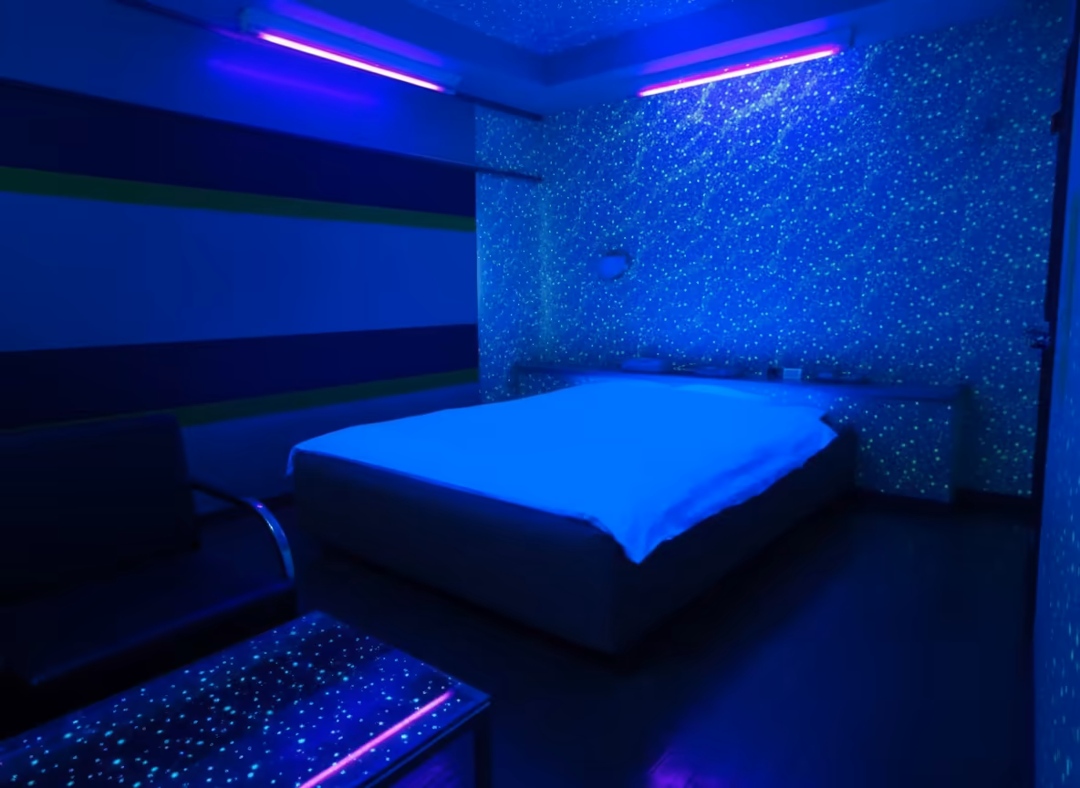 HOTEL CLOVER (クローバー)の画像1